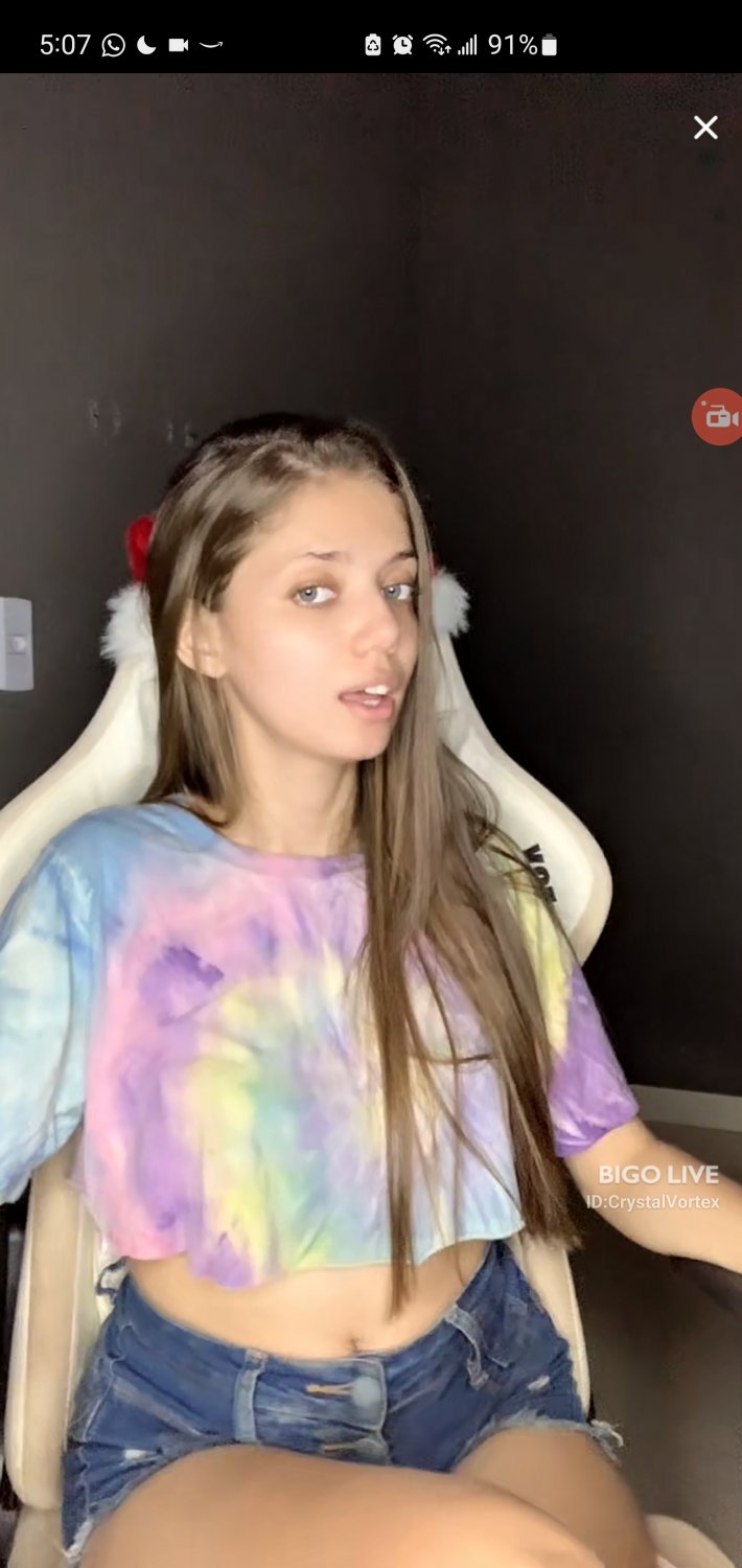 Screenshot_20241211-210642_BIGO LIVE #By1tIpVC