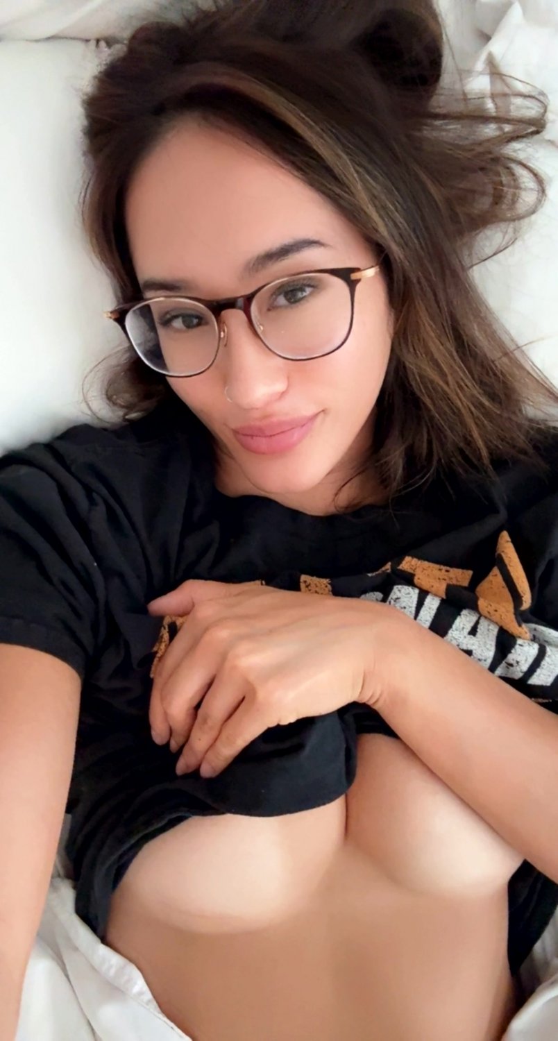 What would you do if I squeezed them in front of you #jV87v9AI