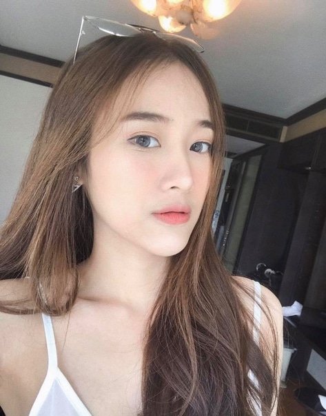 Ewarin Siraphiriyawat(น้องเกรซ) #4ahLFlDA