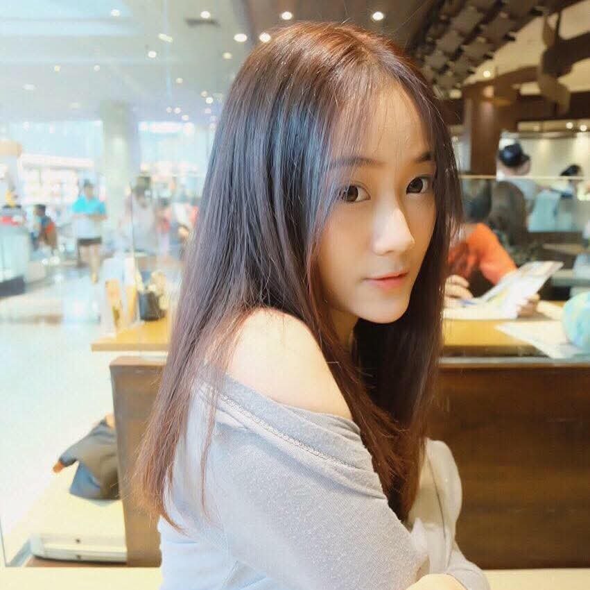 Ewarin Siraphiriyawat(น้องเกรซ) #ymL3Sjfl